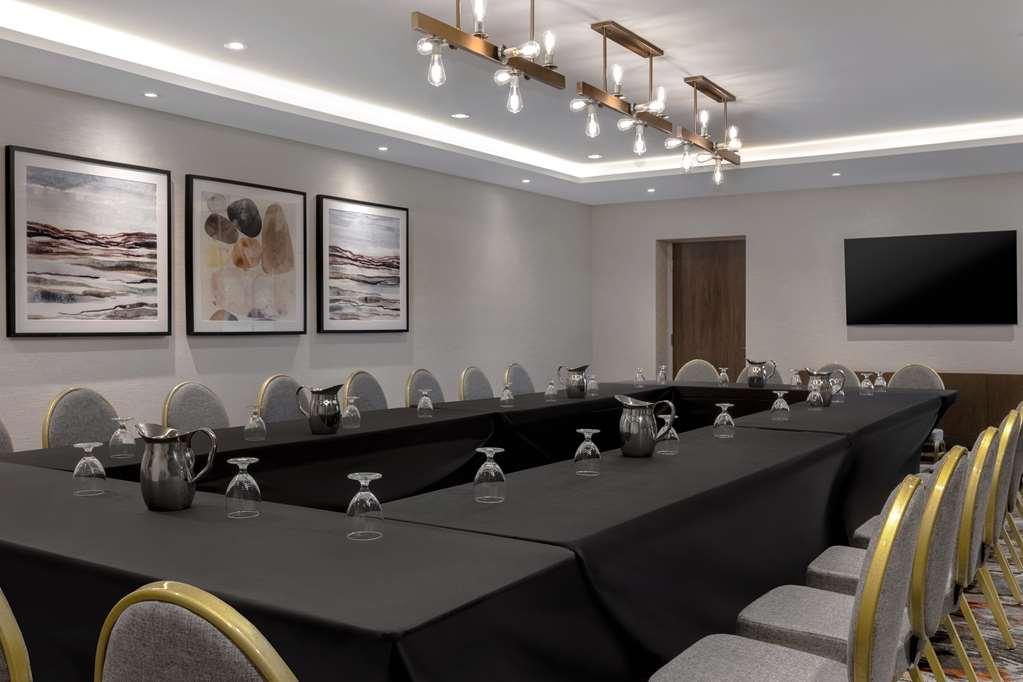 קינגסטון Ambassador Hotel & Conference Resort מתקנים תמונה